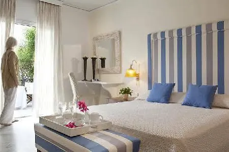 Yria Boutique &
